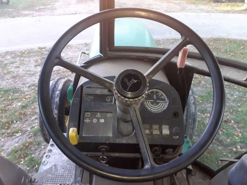JOHN DEERE 4300 sadowniczy komunalny . tuz