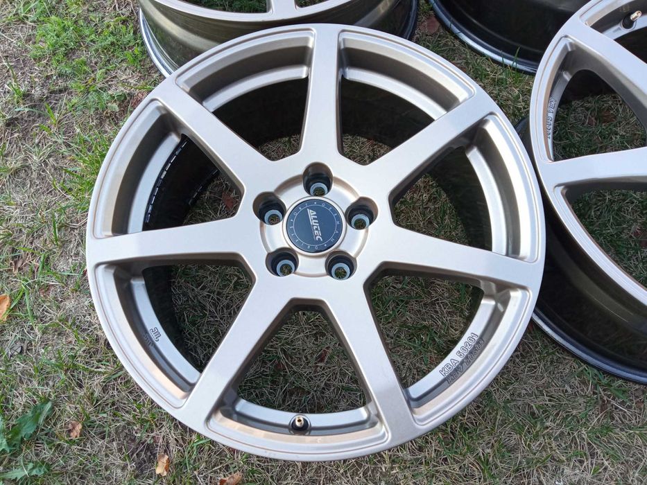 Felgi Alutec 18cali 5x112 et40 8,5J Audi Seat Skoda Metcedes VW