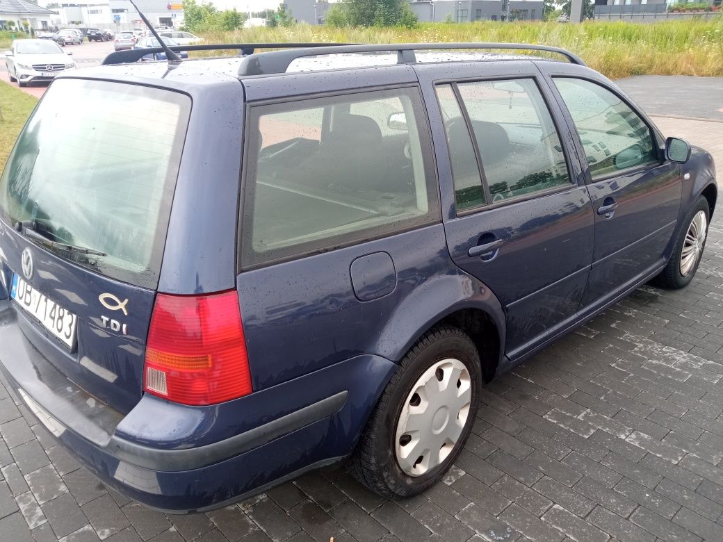 VW Golf 1.9 TDI kombi