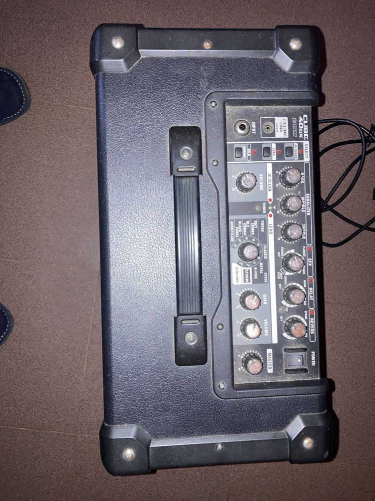 Roland Cube 40GX