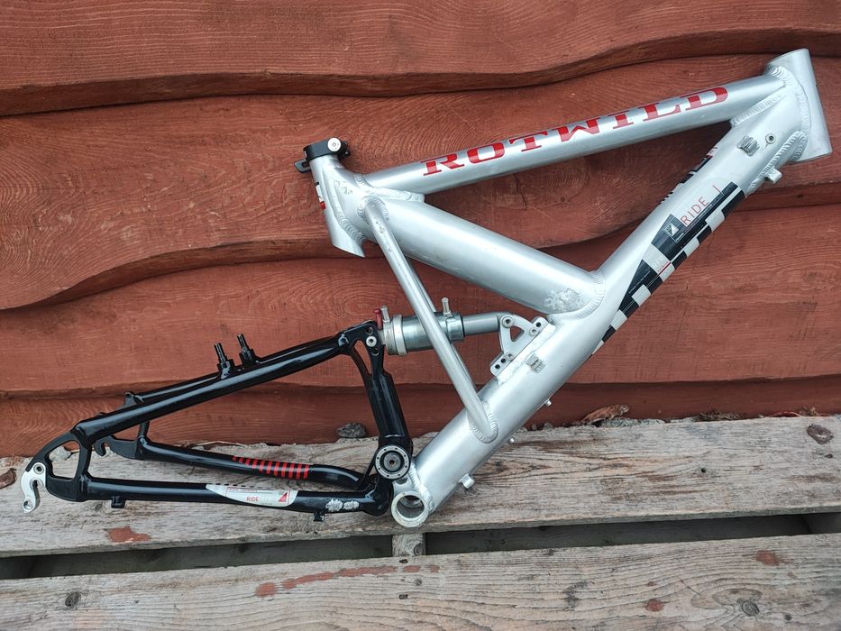 Rama rowerowa full Rotwild Rider 1 alu 26" Rock Shox Sid Retro MTB