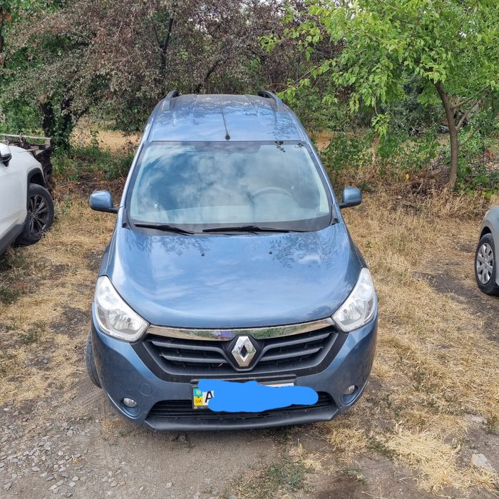 Аренда авто Рено Доккер.