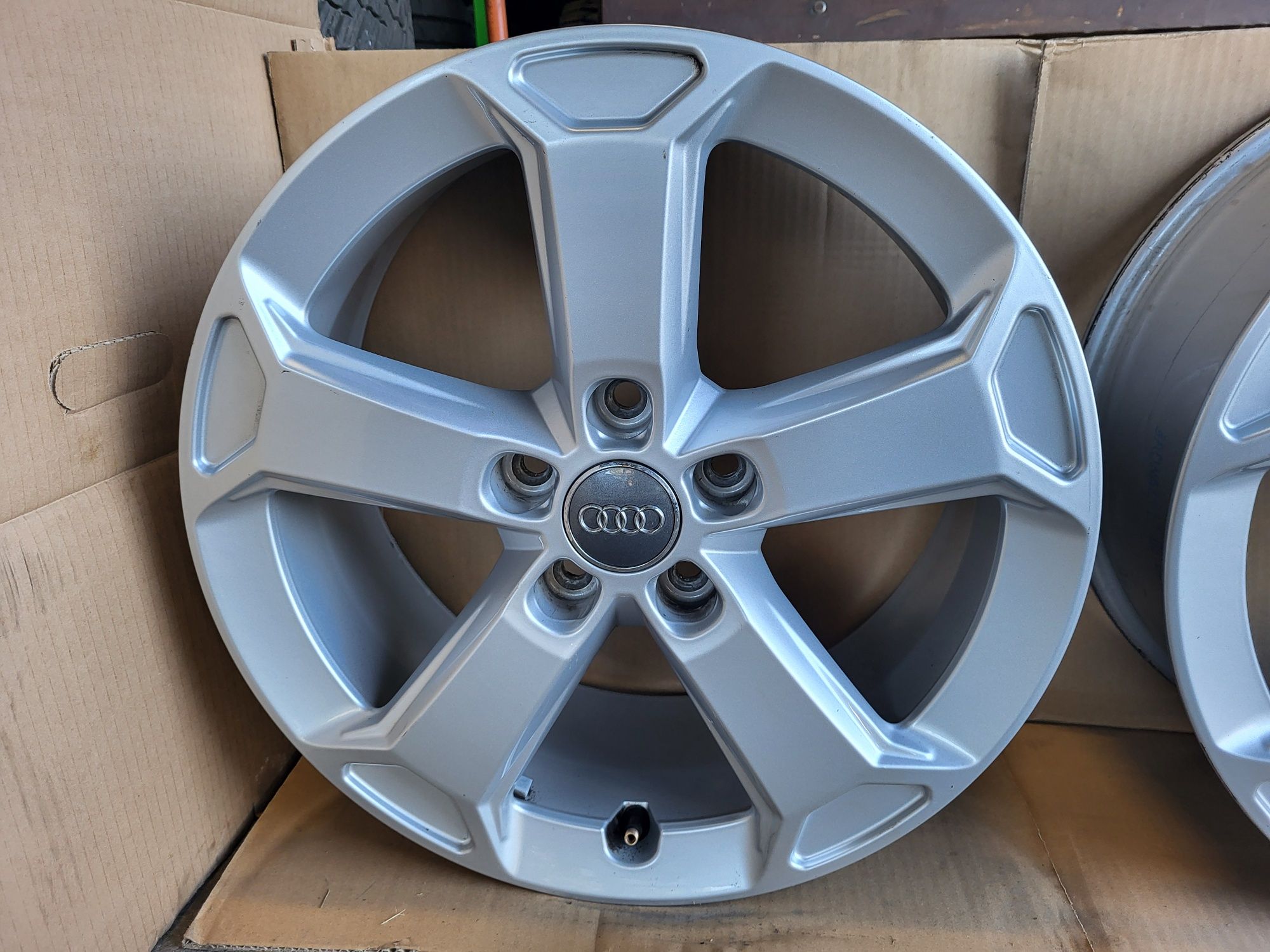 Alufelgi 5x112 17cali Audi Oryginalne