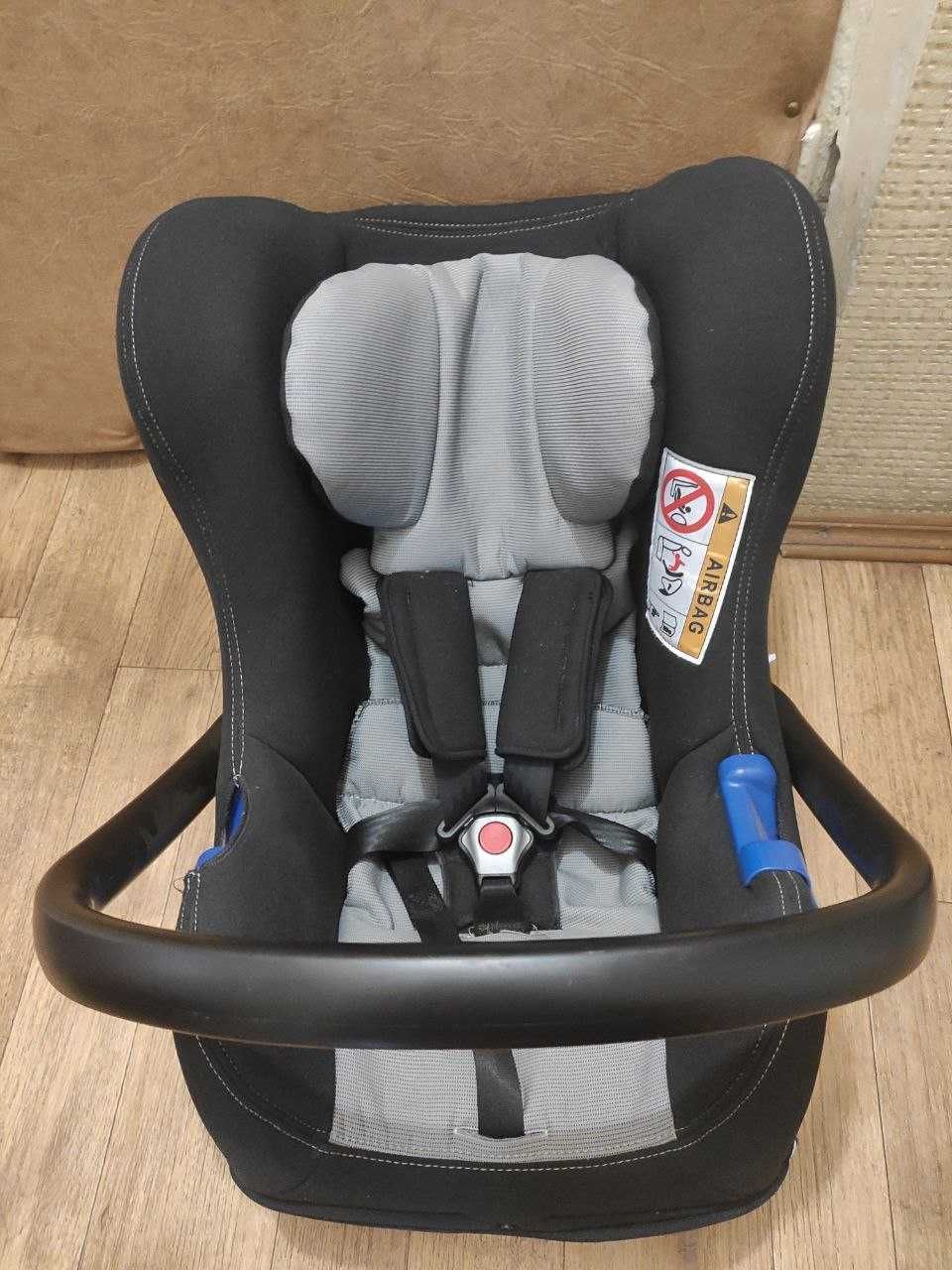 Дитяче автокрісло Audi Baby Seat  Детская люлька Audi I-SIZE