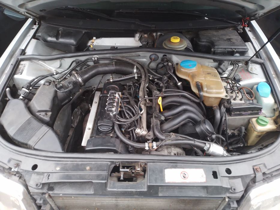 AUDI A4 B5 94-99  1.6 AHL   SERWO HAMULCA HAMULCOWE