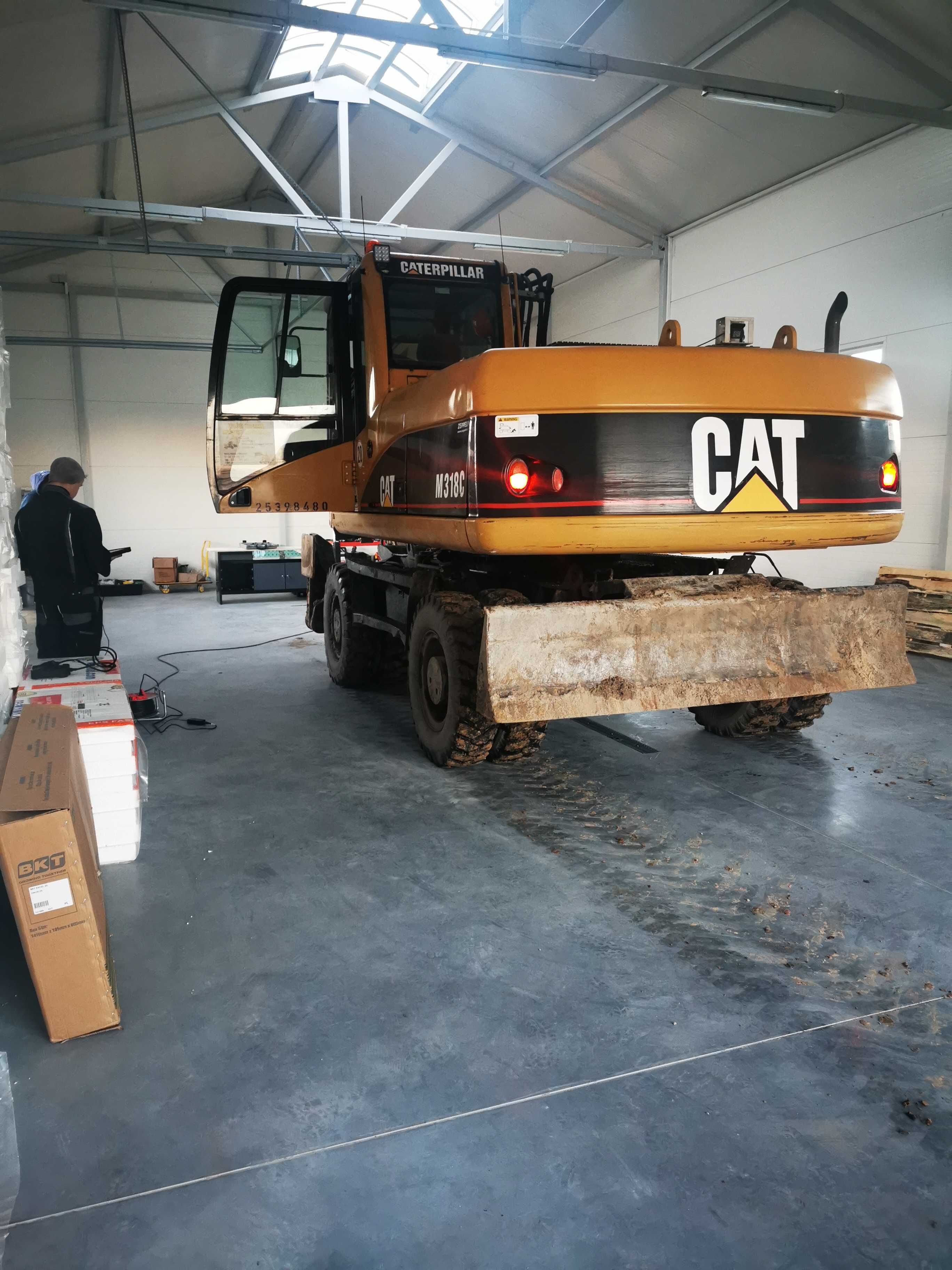 Naprawa i Diagnostyka ładowarek JCB, MANITOU, CAT, MERLO