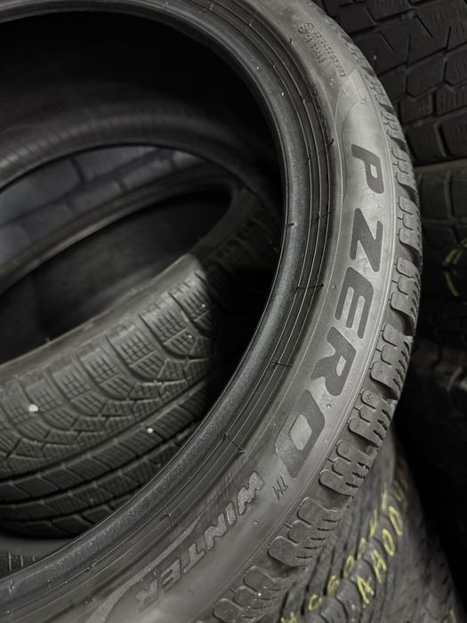 Шини зимові 245/40/20 Pirelli