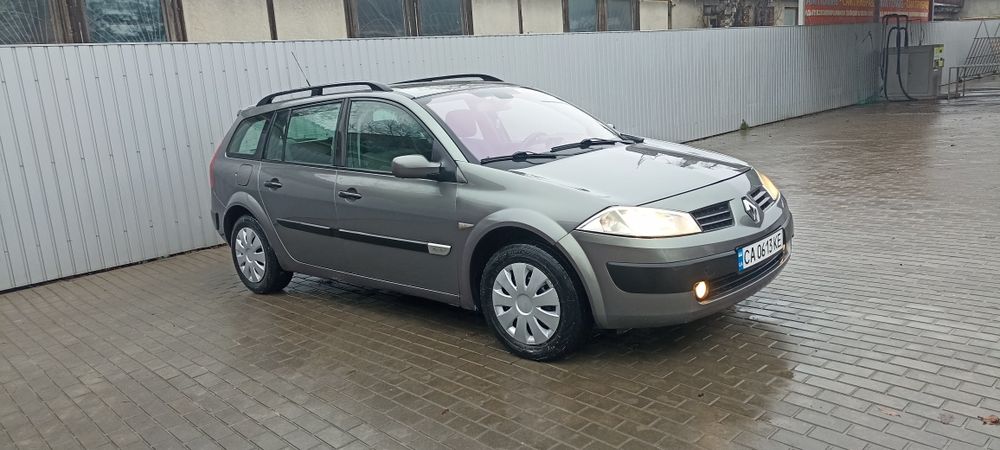 Авто рено меган 2