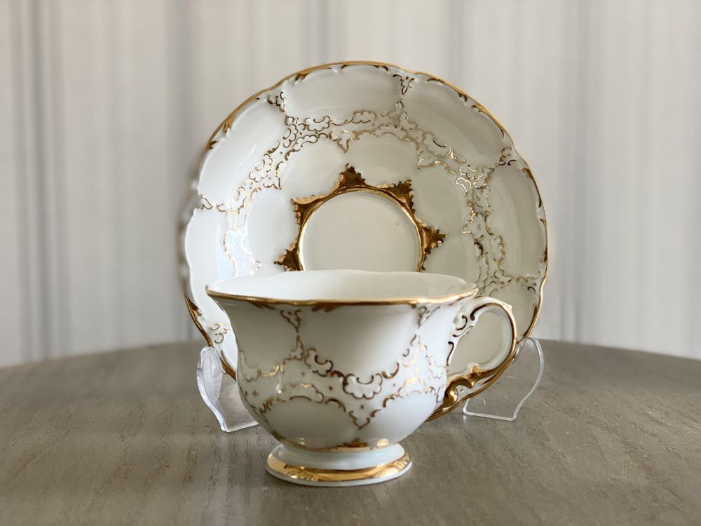Miśnia Meissen porcelanowa filiżanka ze złoceniami wzór B-form