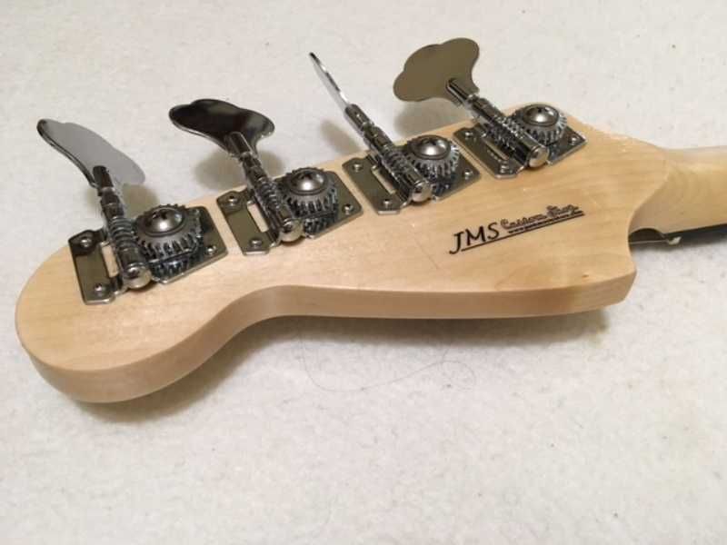 Baixo novo JMS JB Ultra Active com garantia