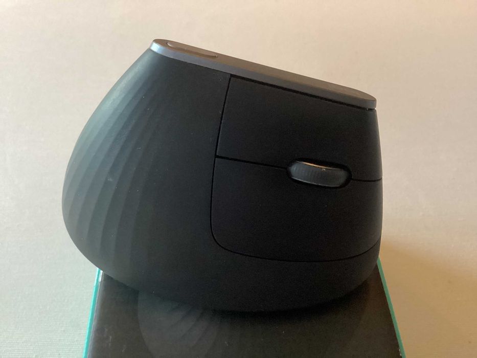 Logitech MX Vertical myszka