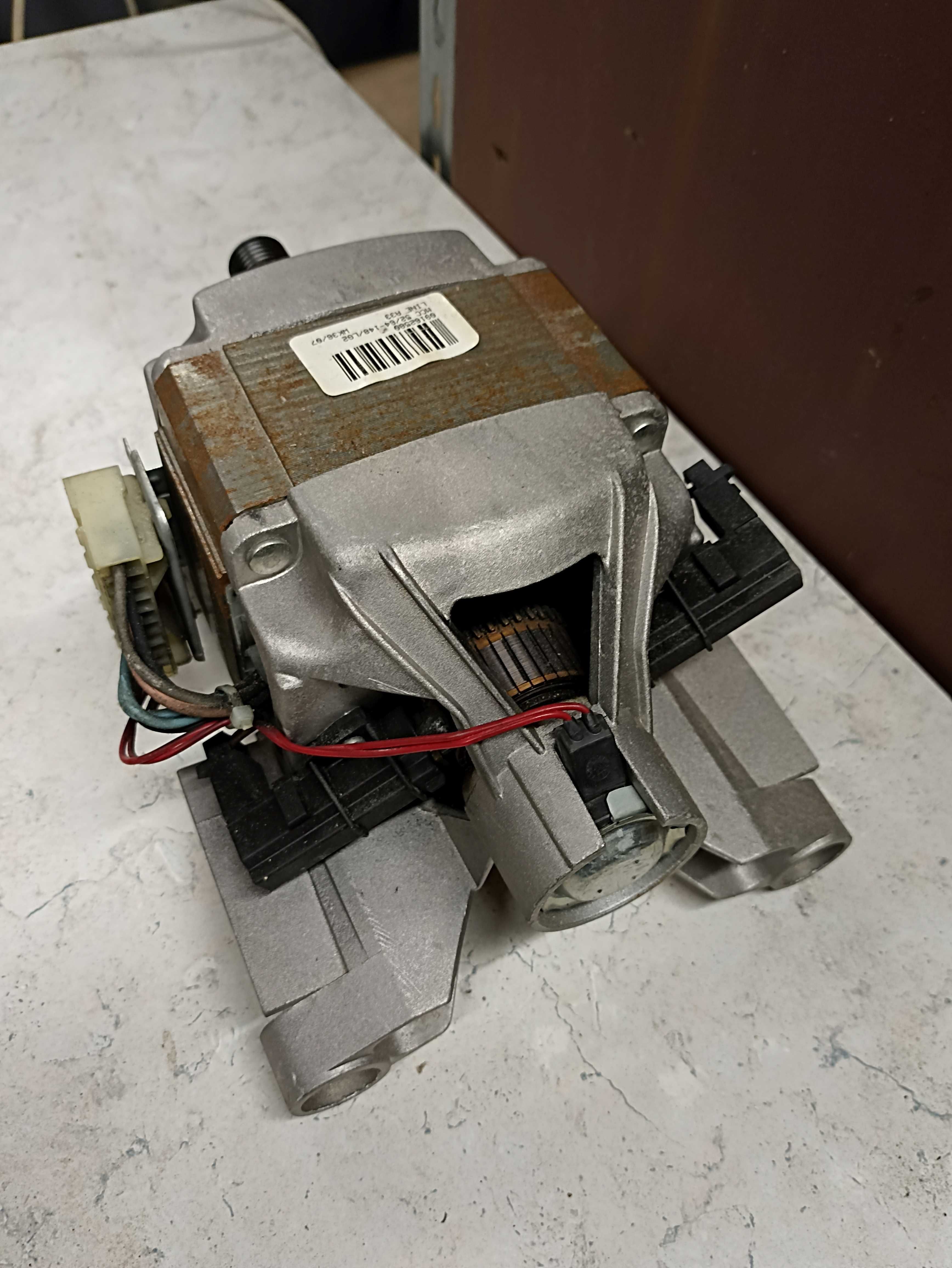 Silnik do  LG WD-10264NP