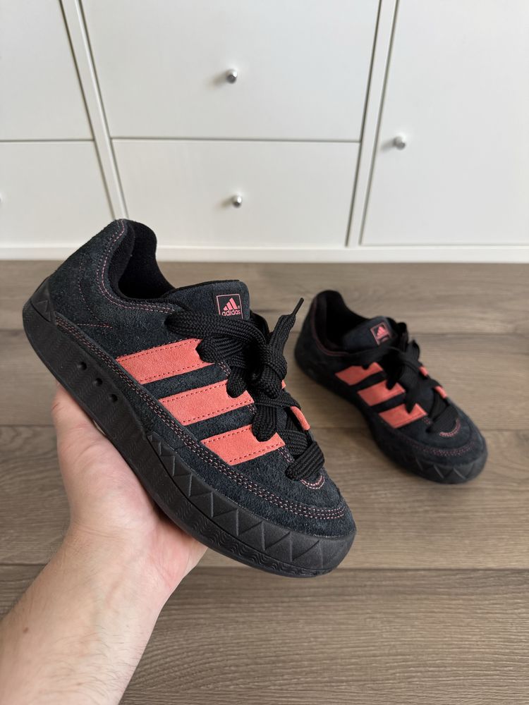 Adidas Adimatic IE5900 оригінал 38,5р кросівки жіночі