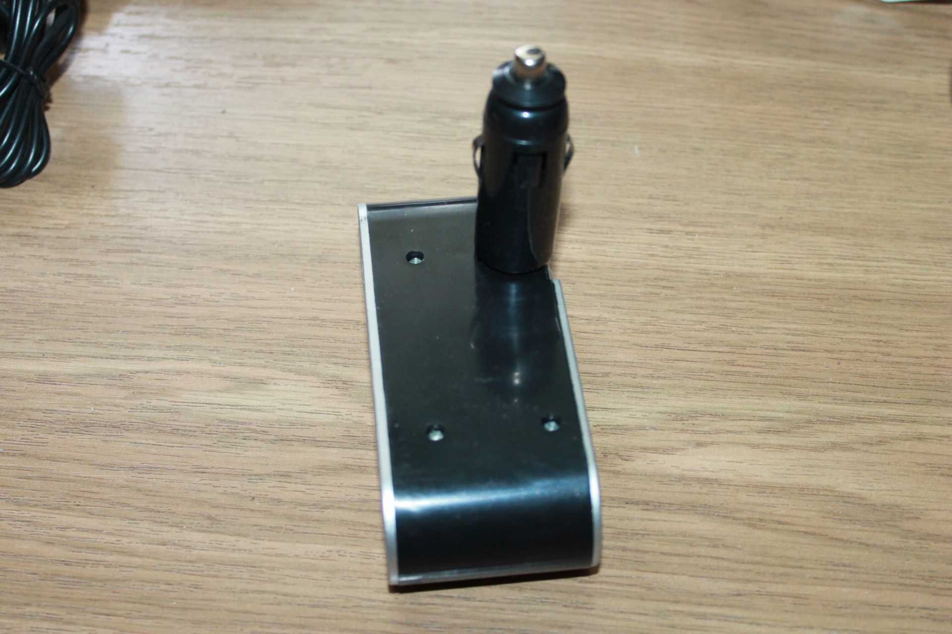 Разветвитель для прикуривателя - 3 розетки, USB