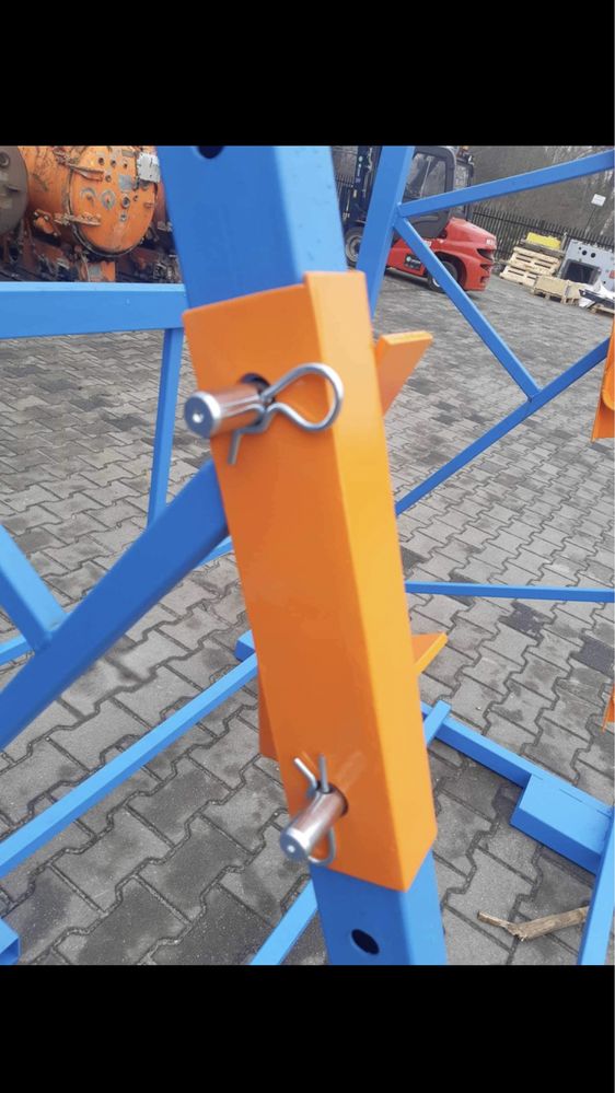 Stojak bębnowy na kable