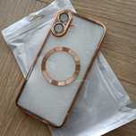 Etui iPhone 16 plus złote