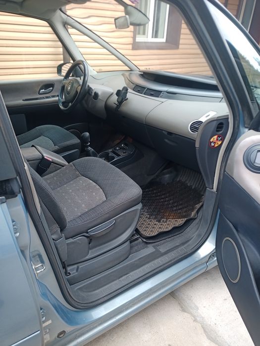 Рено Еспейс 20 турбо 2005 рік то