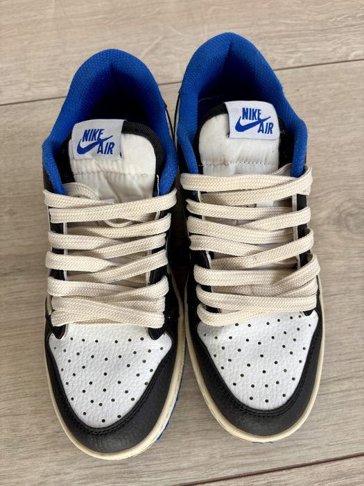 Buty Jordan Travis Scott r. 38