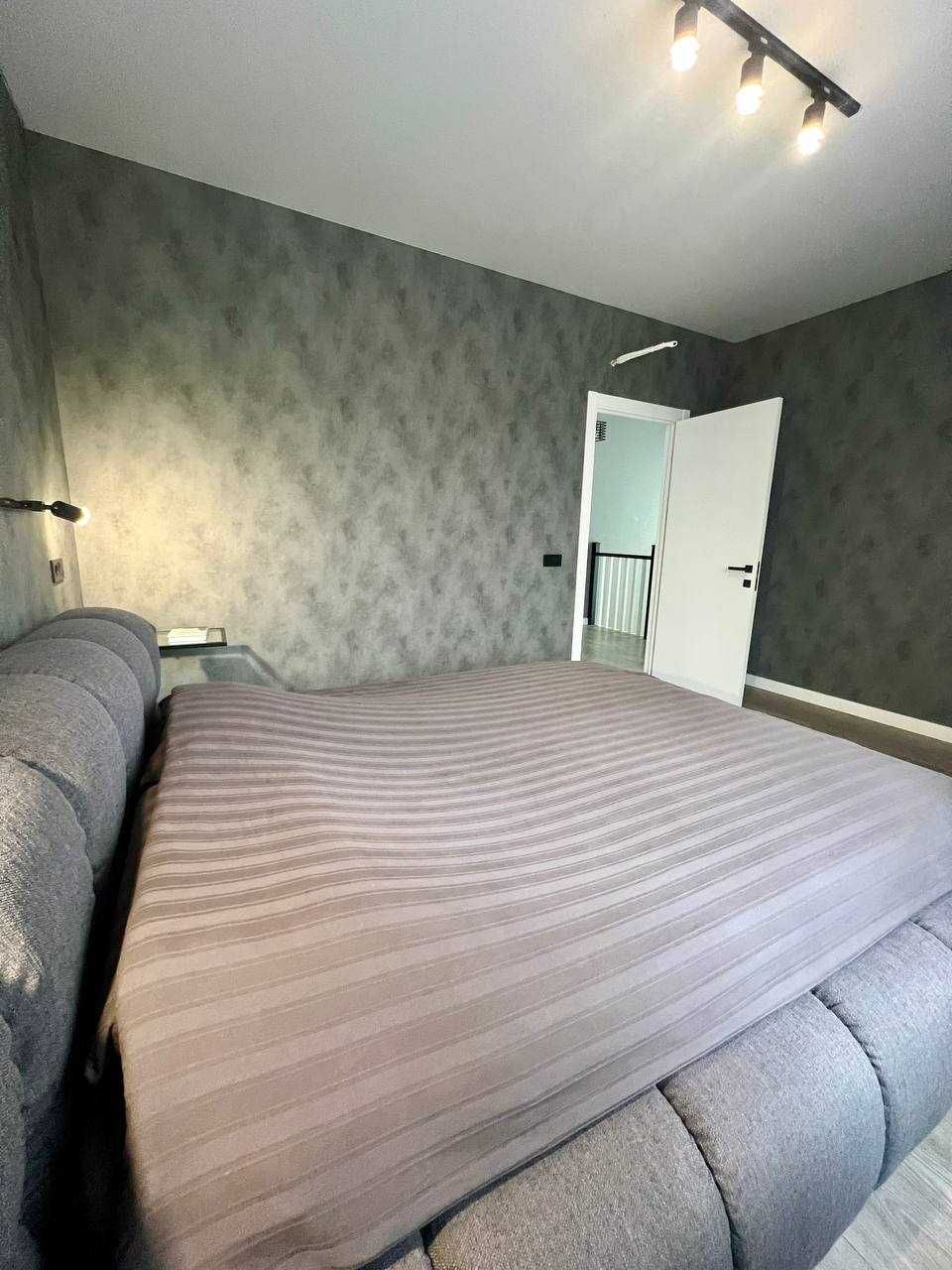Продаж будинку - дуплексу 120 м2, 3 сотих землі, Крюківщина, Оришки.