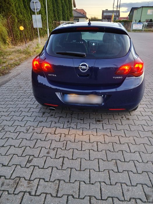 Opel Astra j 1.4 turbo