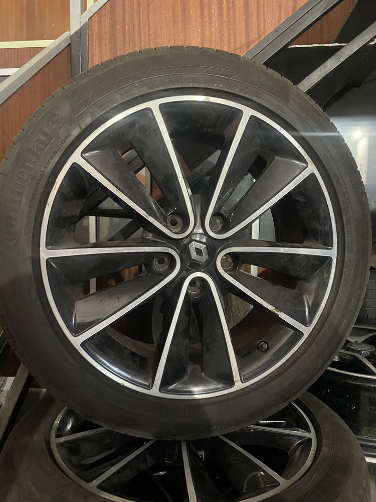 Pneus + jantes Renault