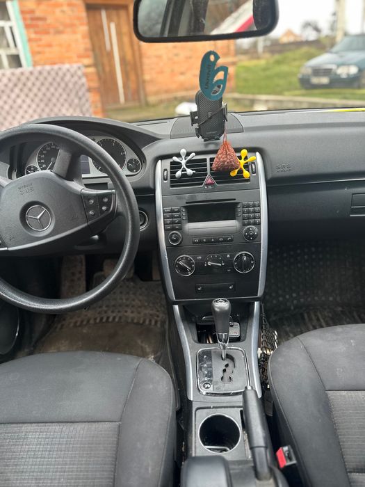Продам Mercedes Benz  B180
