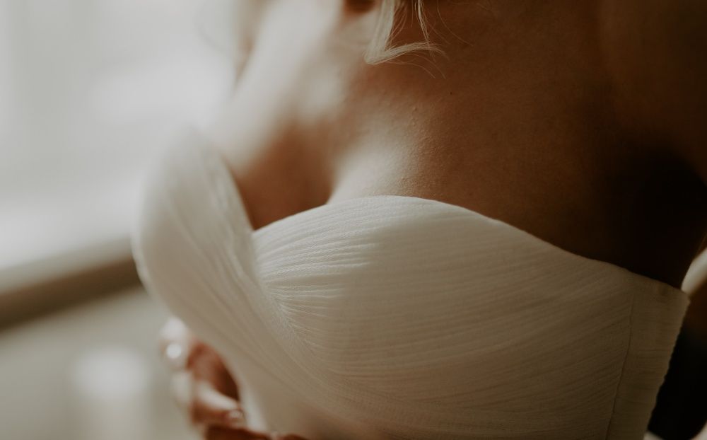 ** Suknia ślubna, 36 (S), kolor śmietankowy, welon 3,5m + koło **