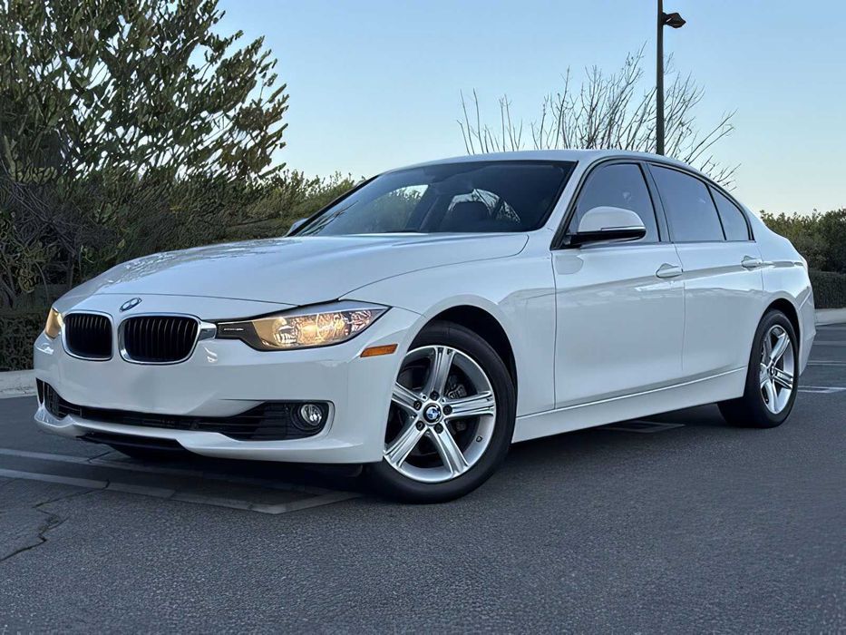 BMW 3 Series      2015