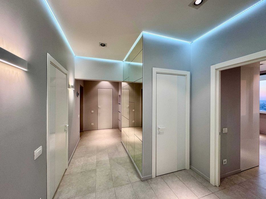 Роскошная 3-спальная квартира в Одессе! Цена снижена!