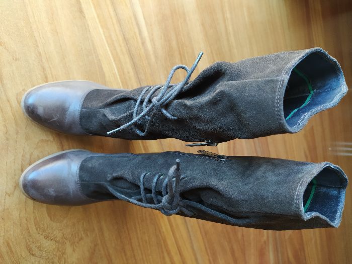 Botas de Camurça (Benetton)