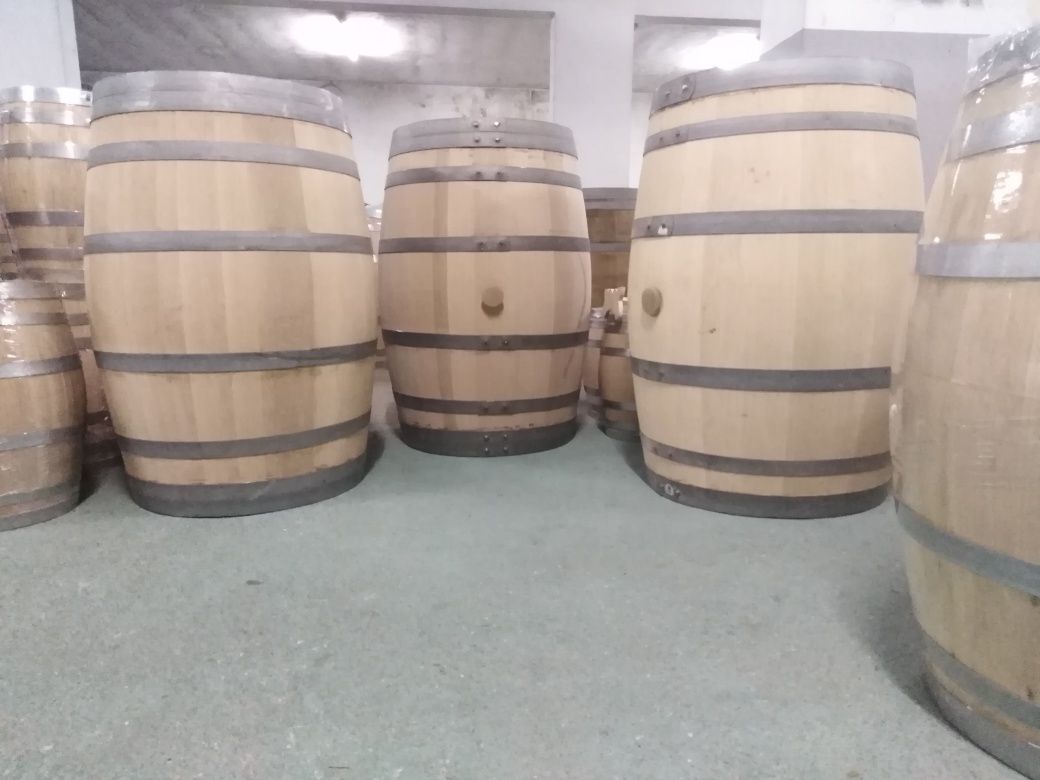 Barris em Madeira para vinho ou decoração