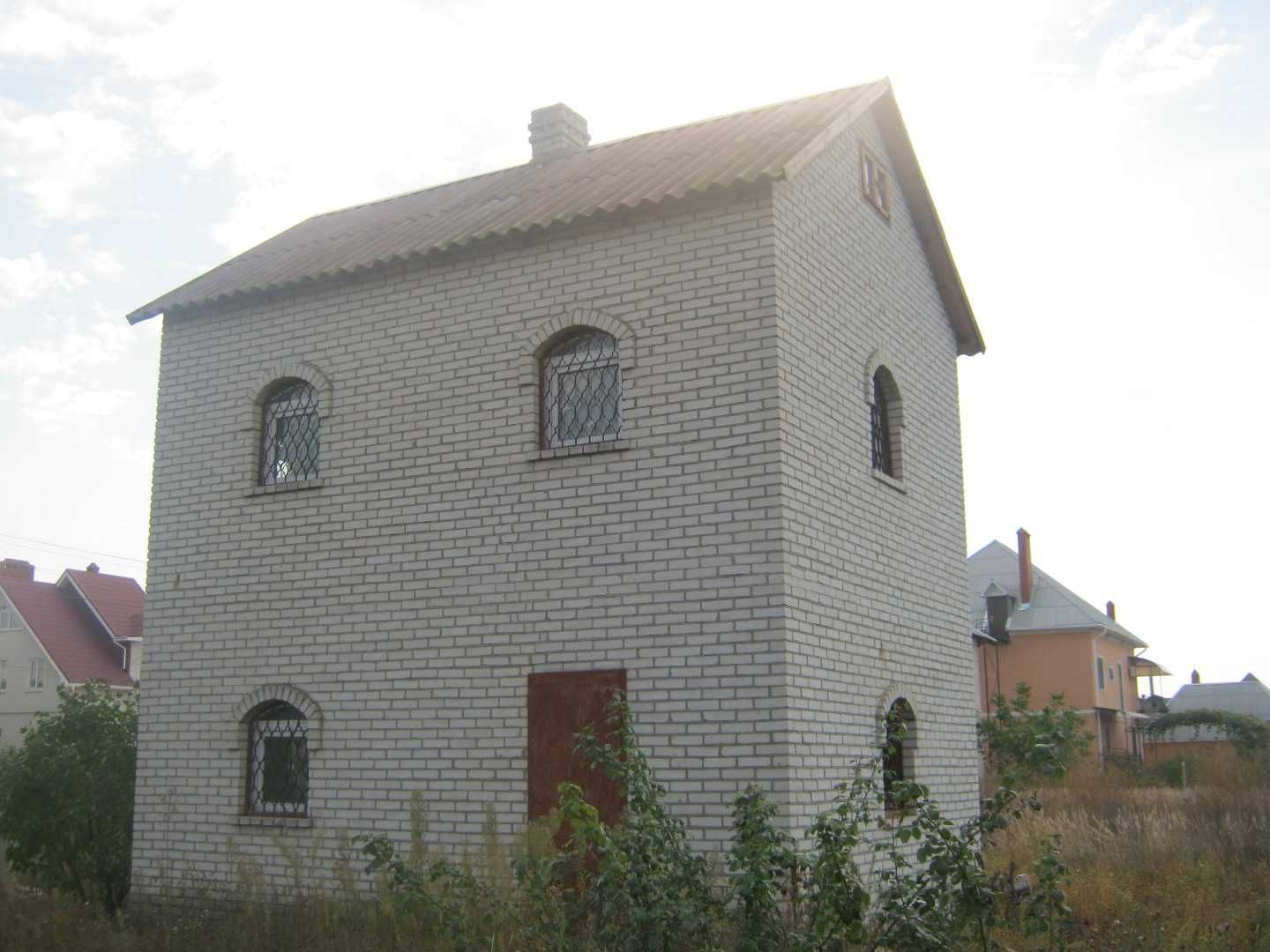 Фонтанка 2. земля с домиком на хорошей улице