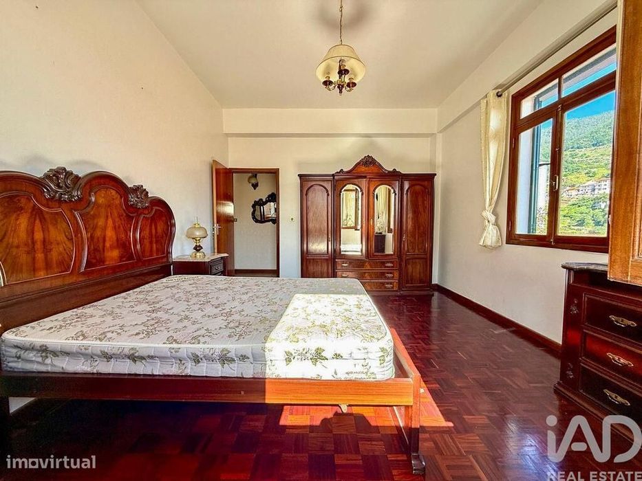 Casa / Villa T4 em Machico de 140,00 m2