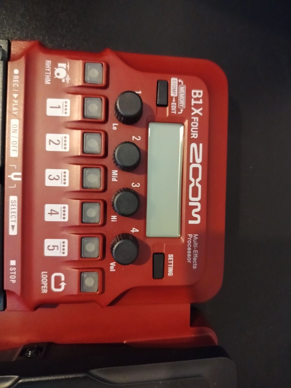 Multiefekt basowy ZOOM B1X FOUR