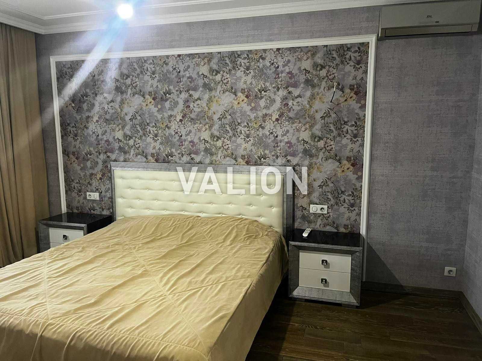 Продаж 3к квартири, вул. Деміївська 13, ЖК Soho Residence