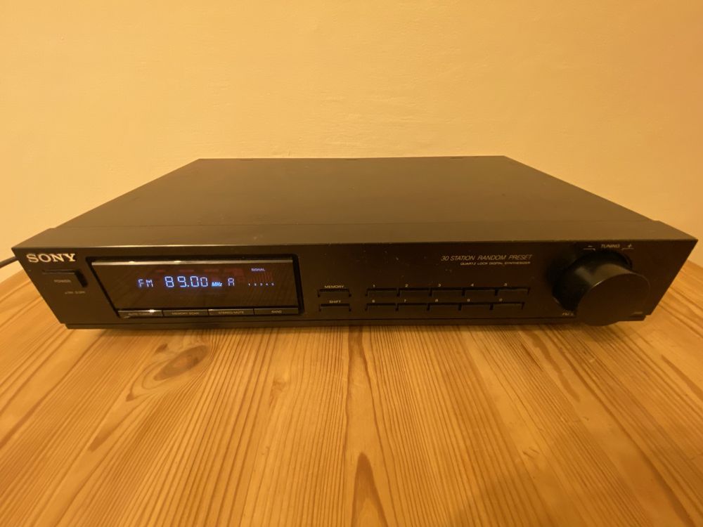 Tunner radiowy cyfrowy SONY ST-120