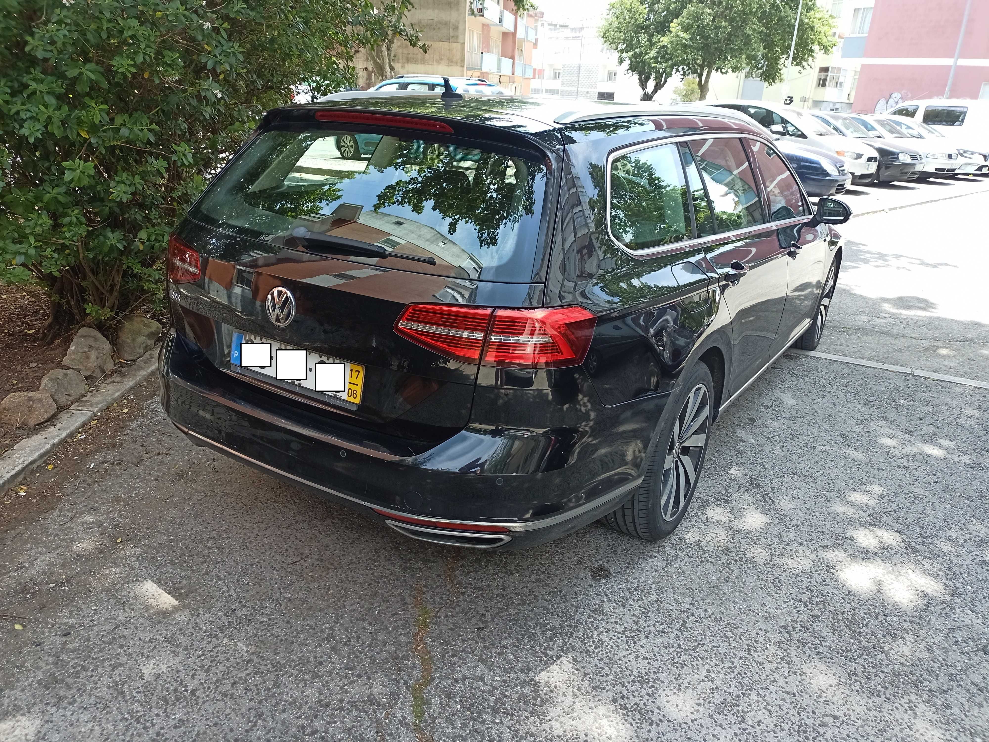 Passat GTE - Hibrido - Completo e confortável