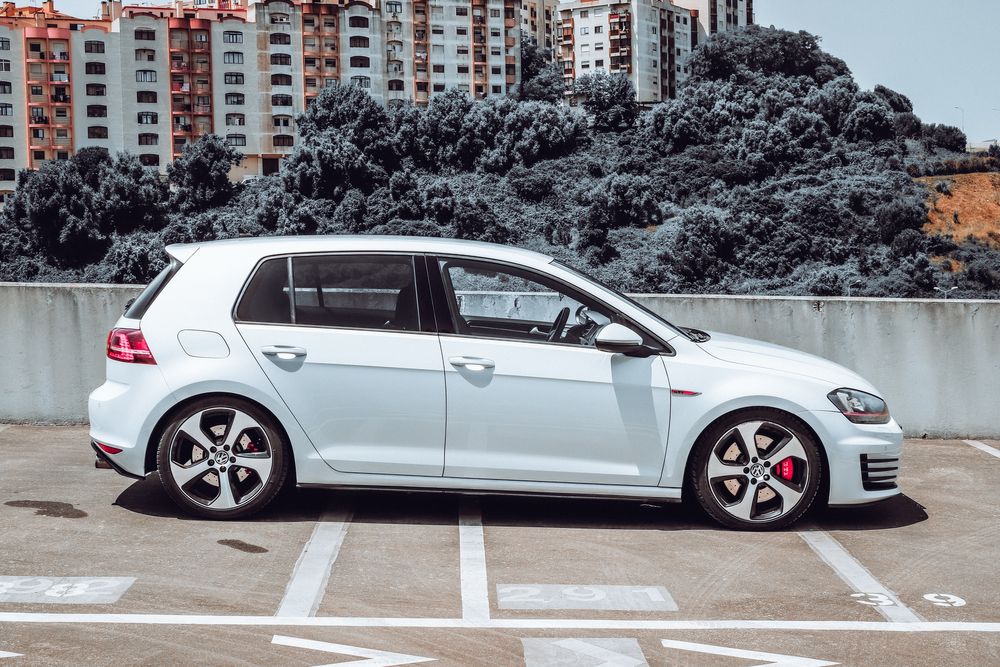VW GOLF GTI PERFORMANCE  DSG