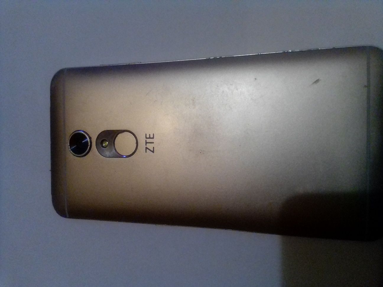 ZTE bladeA 910.  Повністю робочий