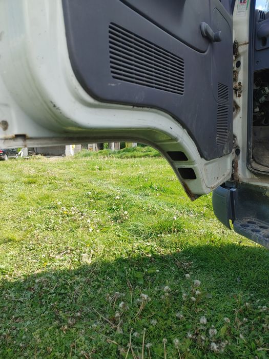 Nissan cabstar 2.5d ładowność 1720kg!!