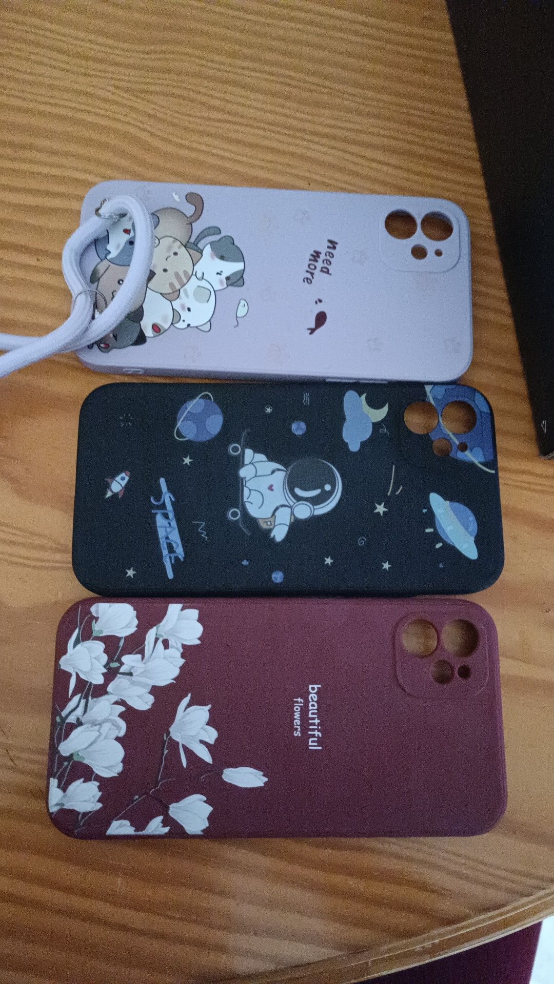 Capas iPhone 11 (preço por ordem)