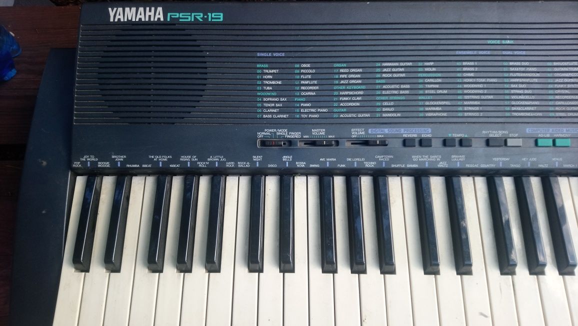 Keyboard Yamaha psr 19