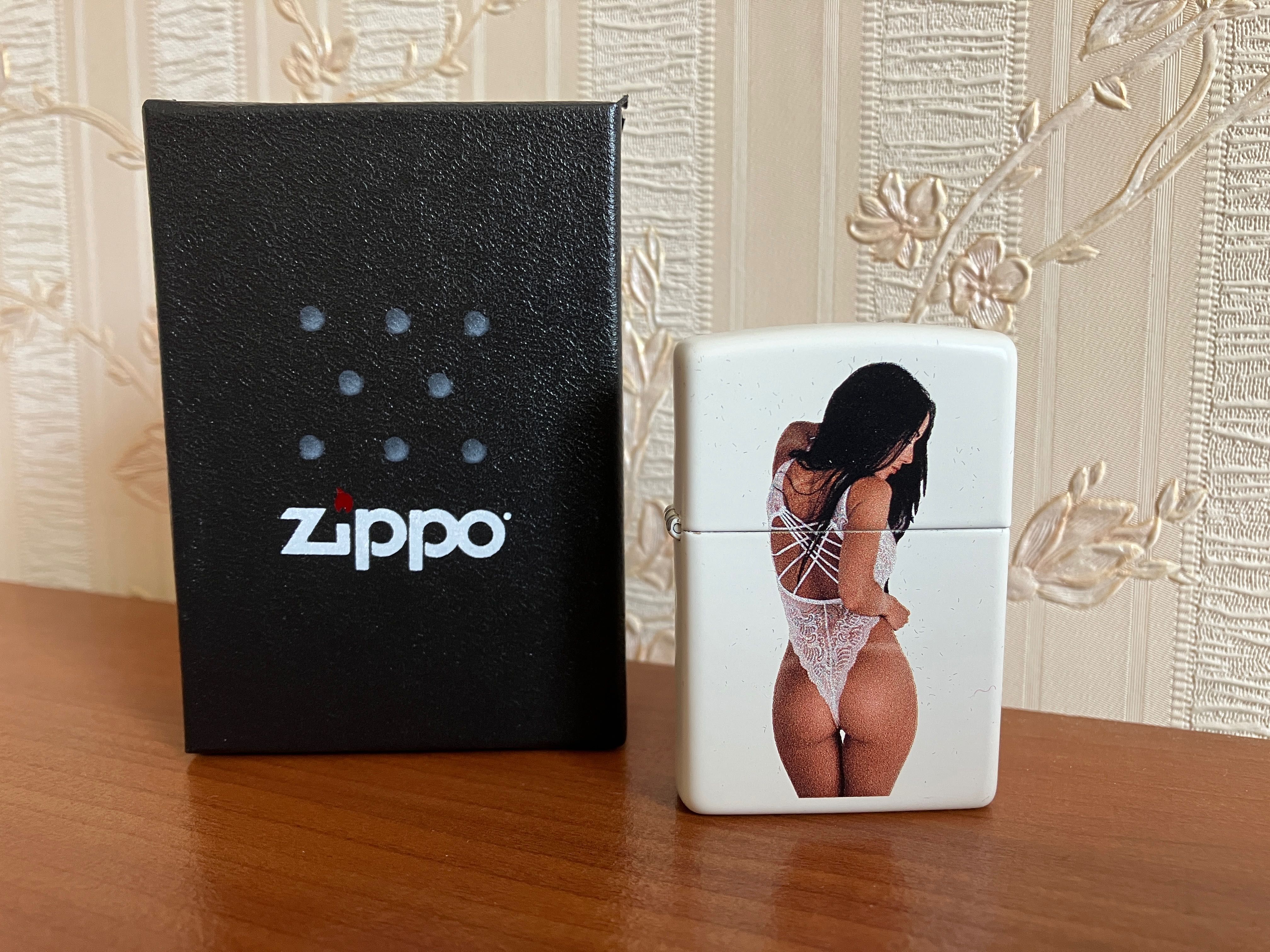 Запальничка Zippo Sexy Brunette lingerie. Girl Collection. Оригінал!