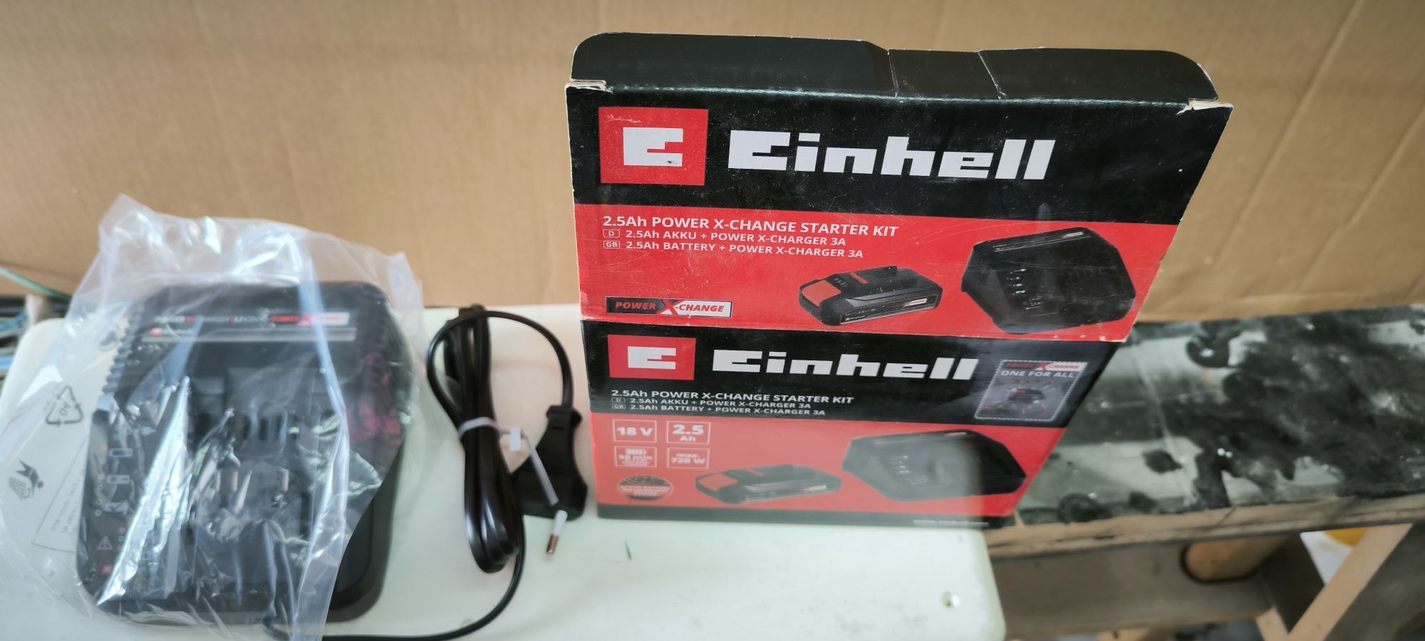 Vendo carregador Einhee