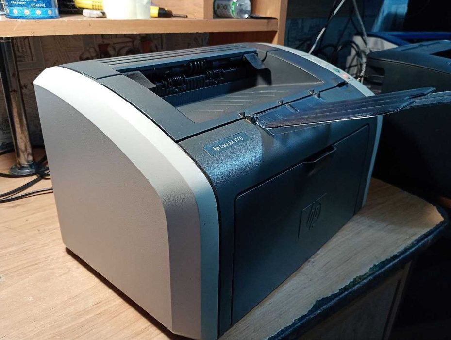 Принтер лазерний Hp laserjet 1010