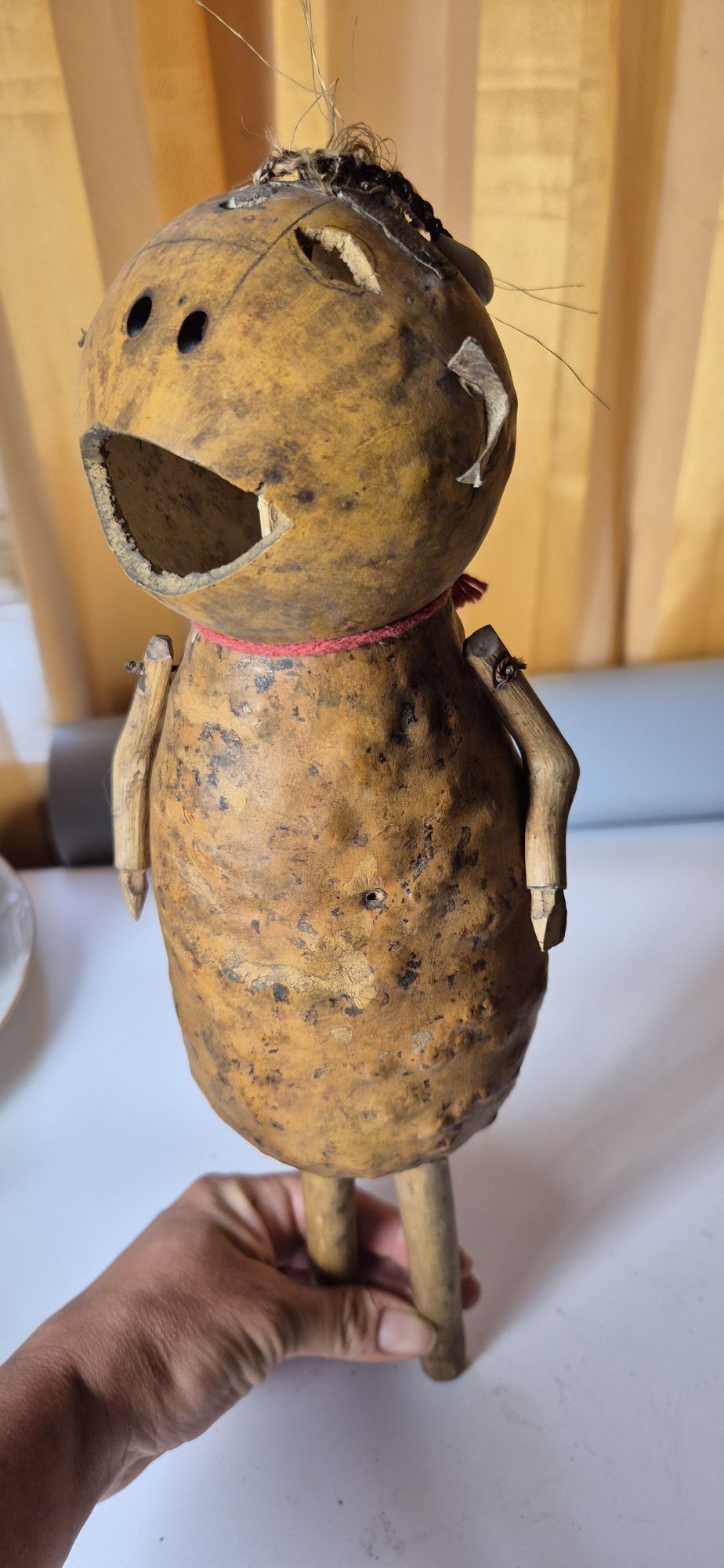 Stara grzechotka afrykańska lalka z tykwy z Kenii vintage