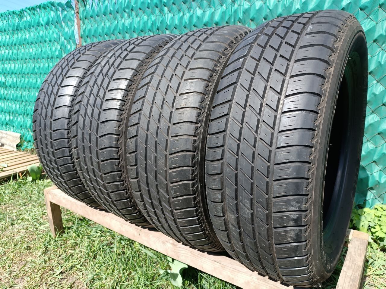 8мм!!Летний комплект(М+S) BRIDGESTONE DUELER H/T 265 60 R18