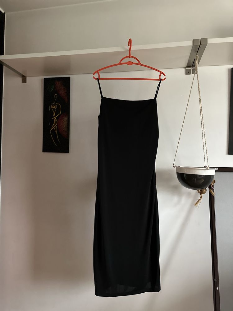 Czarna sukienka midi H&M mała czarna