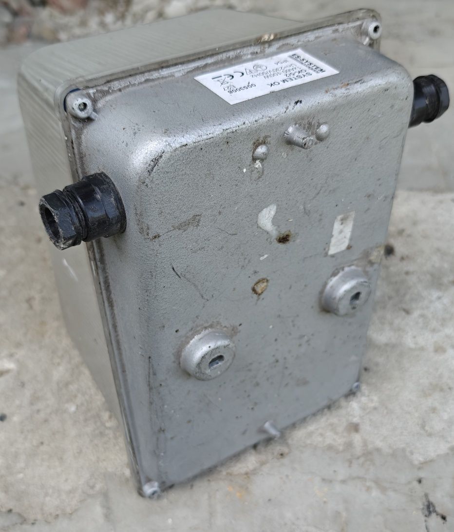 Oprawa kanałowa OK-5/2 100W E27 230V IP54 225X155X145MM Poliwęglan