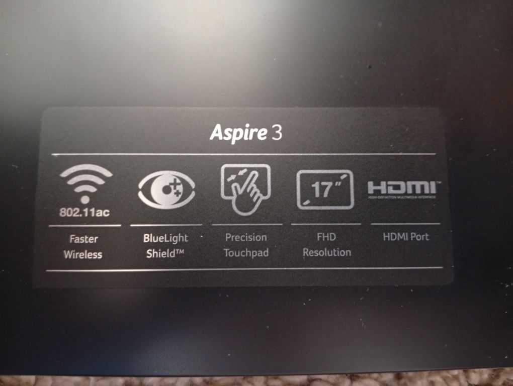 laptop Acer Aspire3, 17,3 cala,  jak nowy